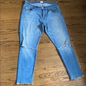 Hudson size 34 women’s ripped jeans